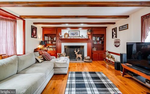 2564 Skippack Pike, Lansdale PA exterior