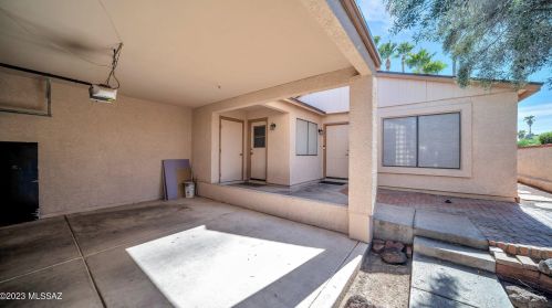 2404 Palo Hacha Dr, Tucson AZ  85745-1065 exterior