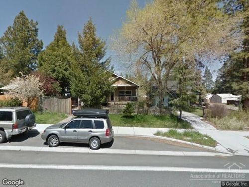 1504 Galveston Ave, Bend OR  97701-2440 exterior