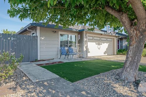 1909 Spinnaker Pl, Santa Rosa, CA 95403-1888