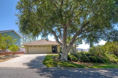 30065 Villa Alturas Dr, Temecula CA  92592-2105 exterior