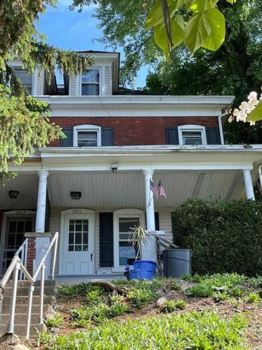 1011 Bushkill St, Easton, PA 18042-3318