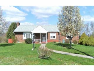 1514 Charlton Heights Rd, Moon Twp, PA 15108-3014