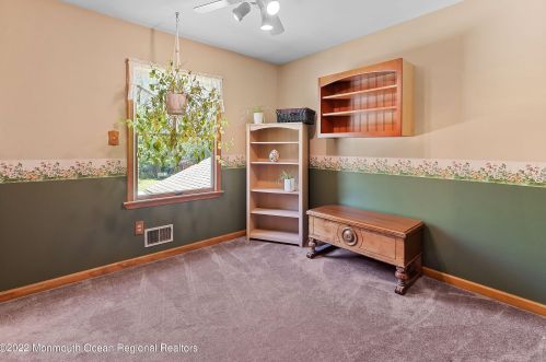 600 Kirk Ln, Bricktown NJ exterior