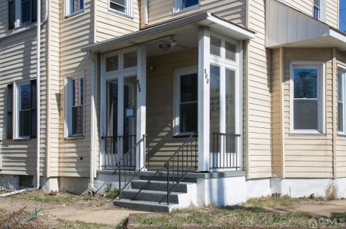 502 Liberty St, Trenton, NJ 08611-1420