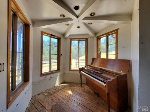 3440 Second Gate Rd, Willits CA  95490-5823 exterior