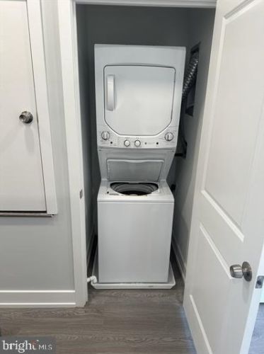 2214 Bucknell St, Philadelphia PA  19145-3213 exterior