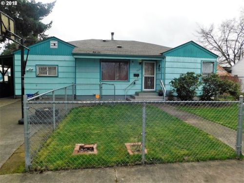 1235 C St, Springfield OR  97477-4562 exterior