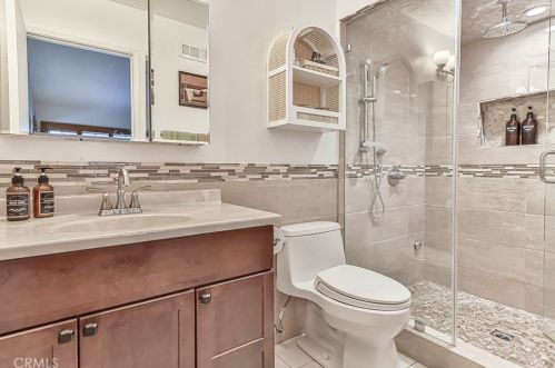 26316 Plata Ln, Calabasas CA  91302-2611 exterior