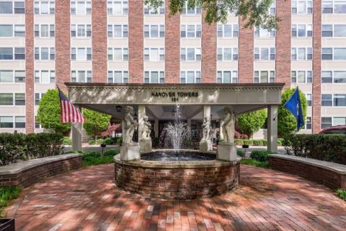 101 Hanover Ave, Lexington, KY 40502-1876