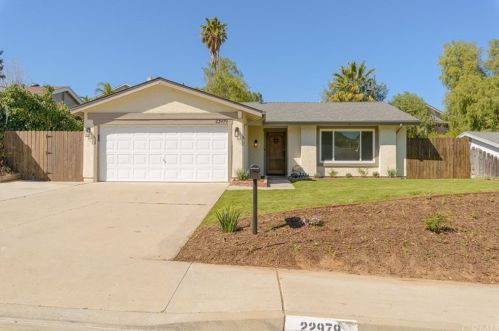 22979 Sycamore Creek Dr, Santa Clarita, CA 91354-2050