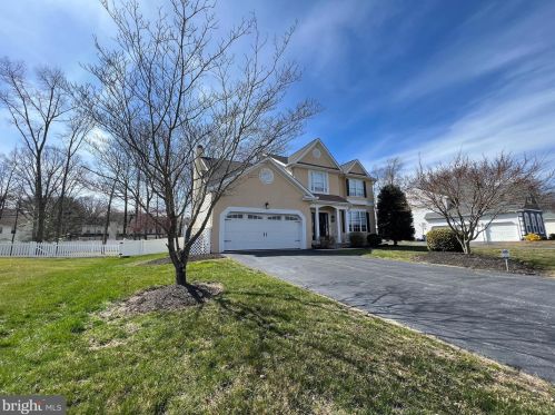 230 Pebble Vly Dr, Dover DE 19904-9469 exterior