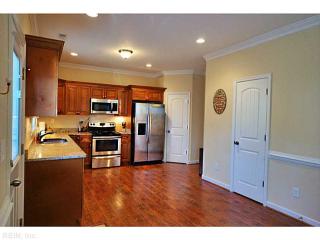 2925 Verdun Ave, Norfolk, VA 23509-2525