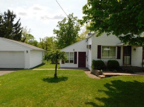143 Redstone Furnace Rd, Hopwood, PA 15445-2113