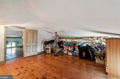 127 Bellevue Ave, Langhorne PA 19047-5264 exterior