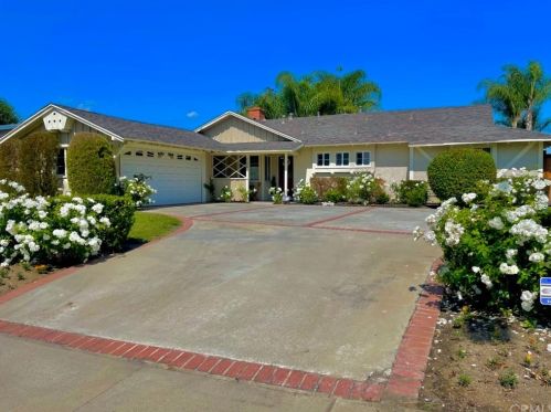 746 Hollenbeck St, West Covina, CA 91791-2808