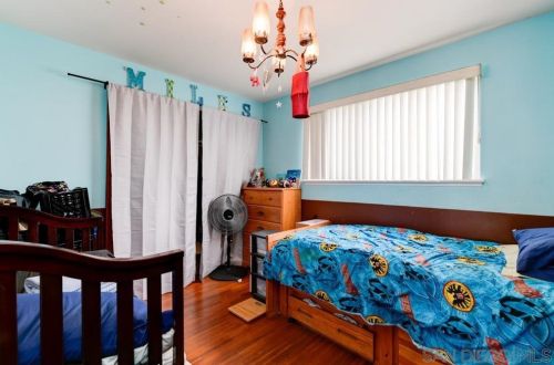 3661 Ashford St, San Diego CA 92111-3521 exterior