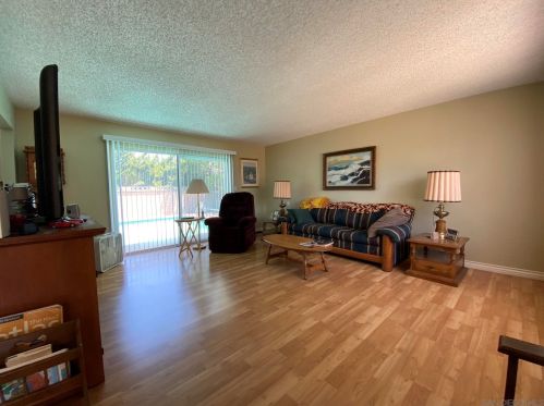 8394 Blue Lake Dr, San Diego, CA 92119-3402