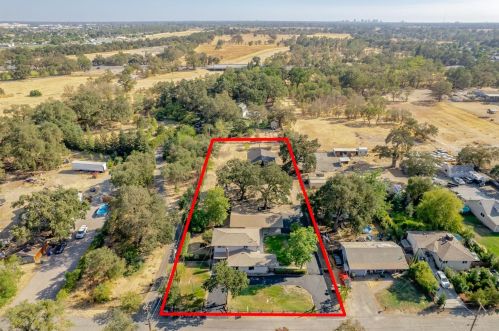 740 K St, Rio Linda CA  95673-3446 exterior