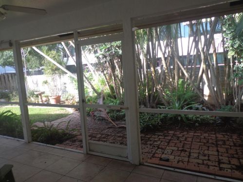 1141 Mulberry Pl, West Palm Beach FL  33414-8567 exterior