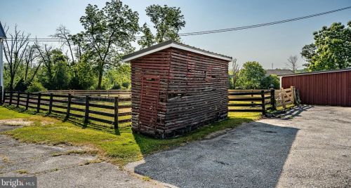 2564 Skippack Pike, Lansdale PA exterior