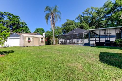 17606 Whistling Ln, Lutz FL  33549-5603 exterior