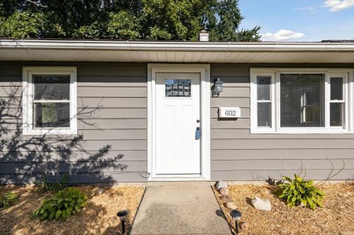 602 Berlin Ave, Mishawaka IN  46544-1502 exterior