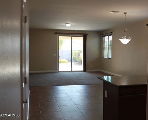 36151 Red River Ct, San Tan Valley AZ  85143-3547 exterior