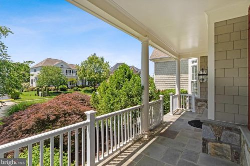 8373 Pedigrue Ct, Gainesville VA  20155-3240 exterior