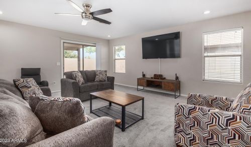 42238 Venture Rd, Maricopa AZ  85138-1599 exterior