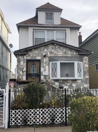 109-11 130th St, Jamaica, NY 11420-2812