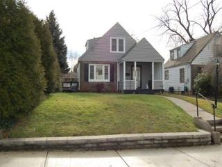 1212 Love St, Pittsburgh, PA 15218-1120