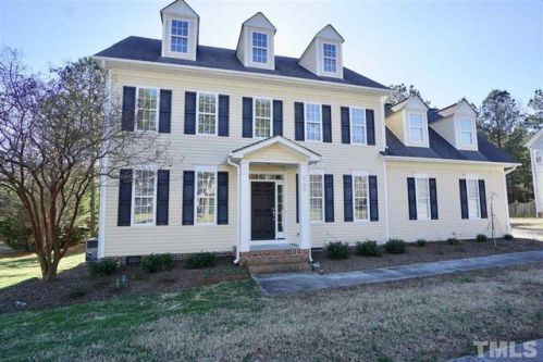 108 Byron Ct, Oxford, NC 27565-9710