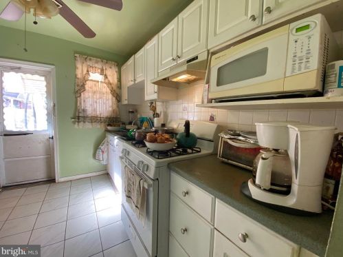 2210 Clarion St, Philadelphia, PA 19148-2918
