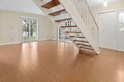 104 Vision Ct, West Palm Beach, FL 33418-3859