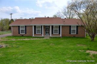 175 Taft Dr, Clarksville, TN 37042-3625