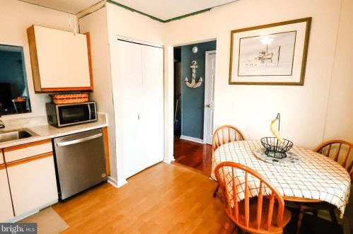 821 Commons Ln, Camden-Wy DE  19934-1273 exterior