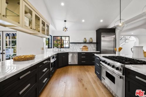 1208 Bel Air Dr, Santa Barbara CA  93105-4602 exterior