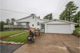 8611 6th Ave, Adelphi, IA 50237-2180