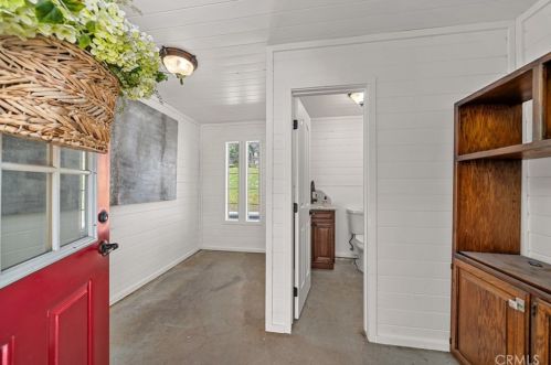 41664 Camino Del Vino, Temecula CA  92592-8439 exterior