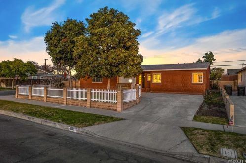 600 Lambert Dr, Fullerton, CA 92833-3912