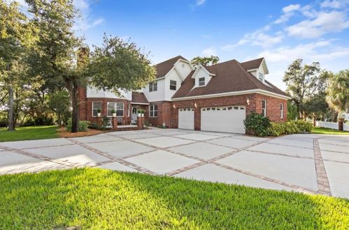 1101 Ashland Ave, Tarpon Springs, FL 34689-2681