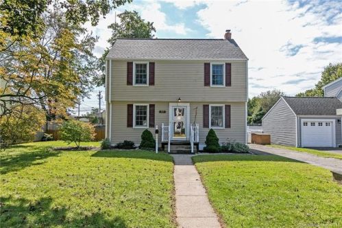 67 Laughlin Rd, Stratford, CT 06614-5110