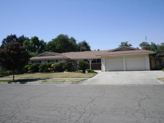 546 Rialto Ave, Fresno, CA 93705-0532