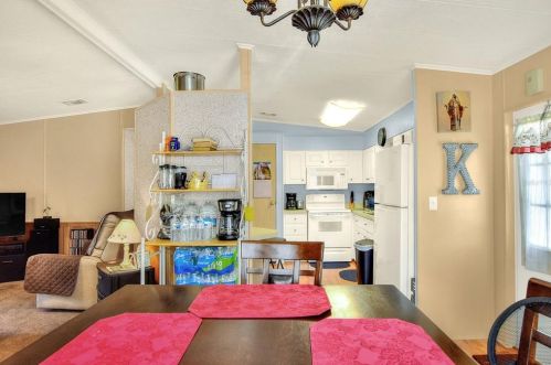 4826 Colonnades Cir, Lakeland FL  33811-1526 exterior