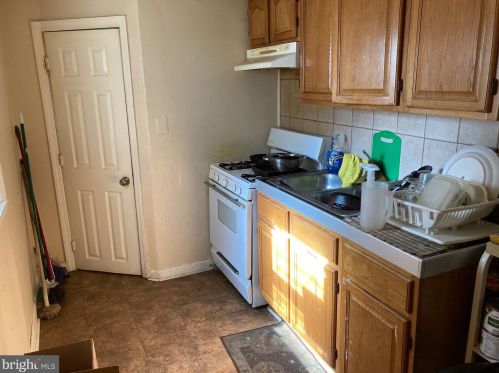 719 Chestnut St, Camden NJ  08103-2401 exterior