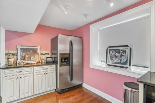226 Roosevelt Dr, Fishkill, NY 12524-4908