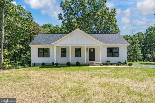 10173 Grasty Gold Mine Rd, Rhoadesville, VA 22542-8821