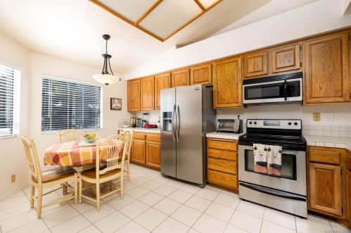 11074 Caminito Vista Pacifica, San Diego CA  92131-2398 exterior