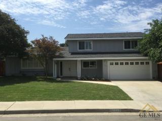 2707 Silver Dr, Bakersfield, CA 93306-1041